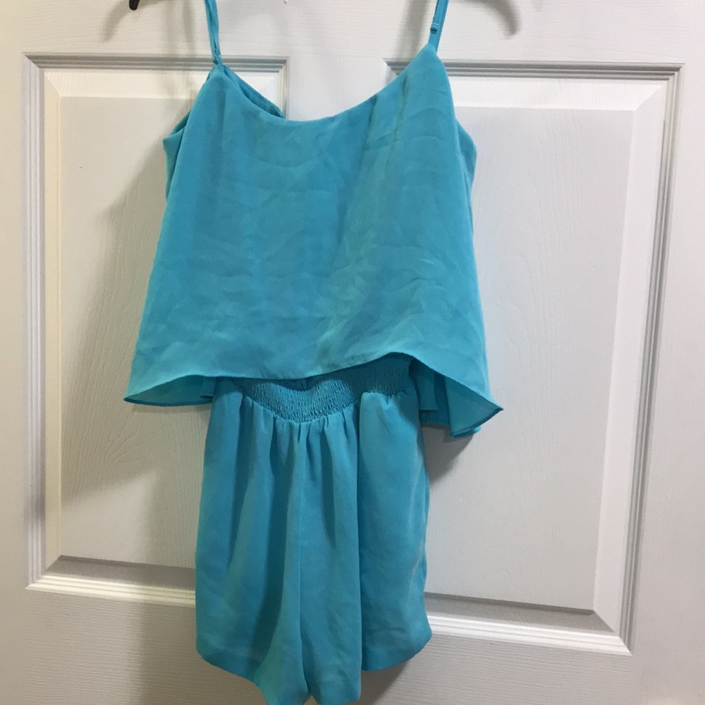 BeBe teal skort
